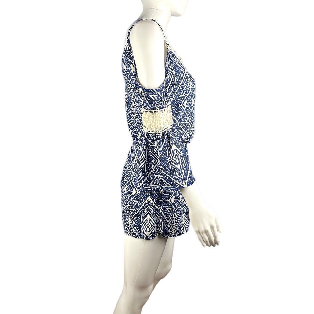 City Triangles Boho Romper Small Off Shoulder Blue Ivory Crochet Festival NWT - Picture 3 of 11